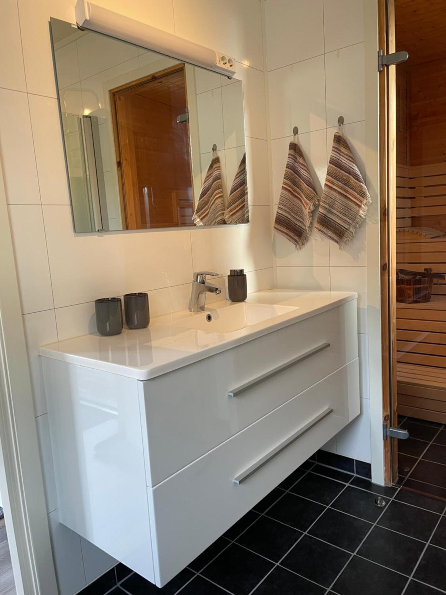 Small Cozy Apartment Tromsø Dış mekan fotoğraf